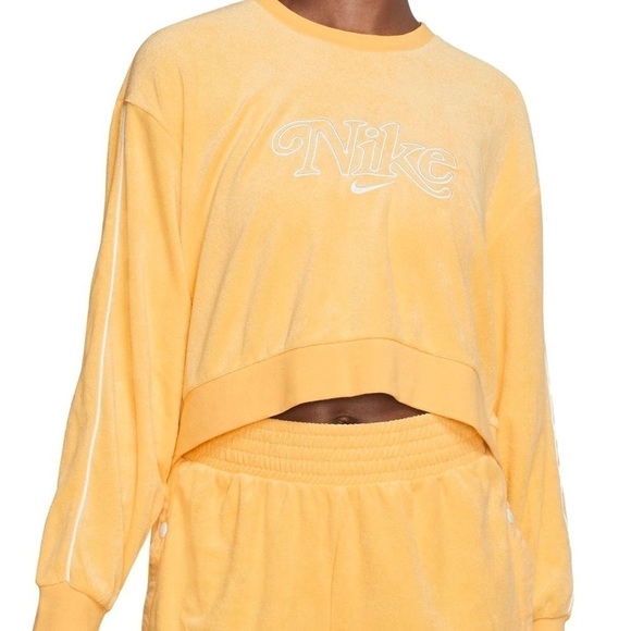 NIKE RETRO FEMME TERRY CROPPED Topaz Gold CREW SWEATSHIRT - Picture 1 of 10